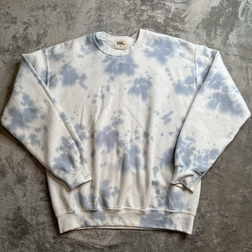 Things Between Sweatshirt Women's Small White Blue Clouds Crew Neck Long Sleeve